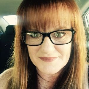 Meet your Posher, Christy